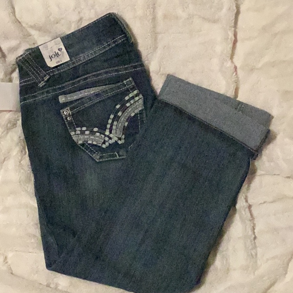 Jolt denim capris